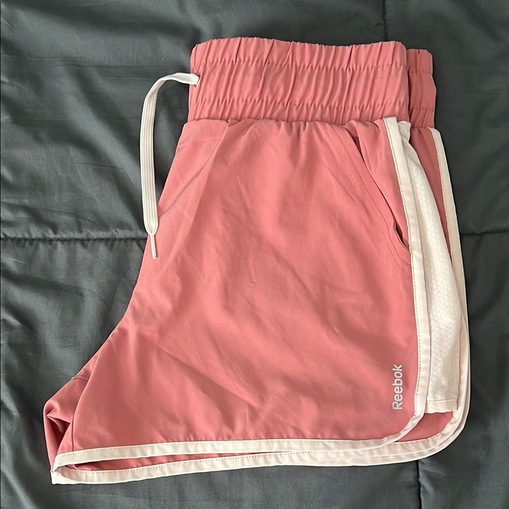 Reebok Athletic Shorts Pink Size Large